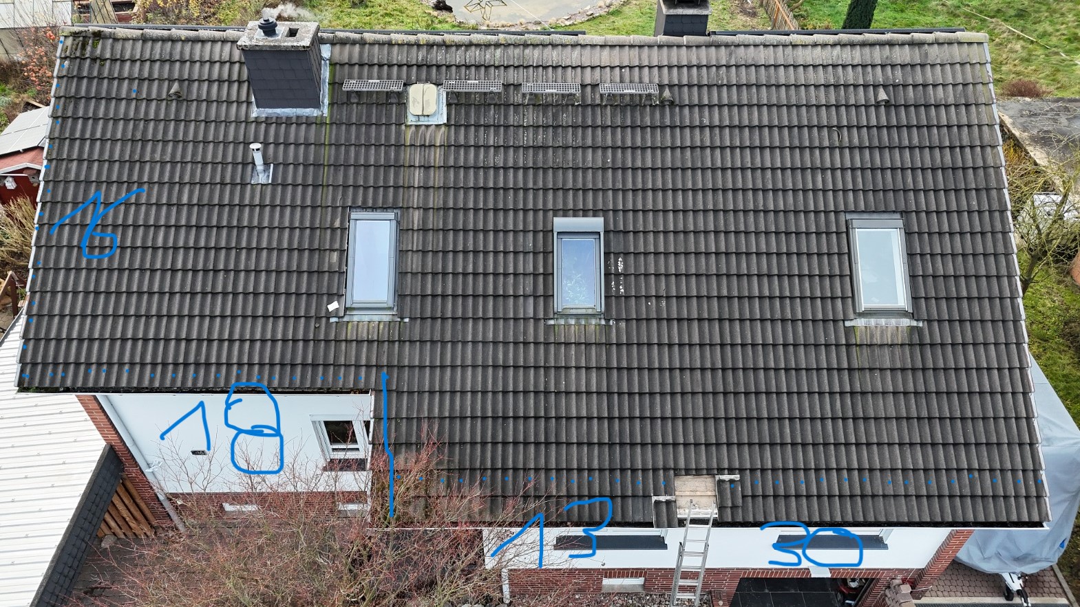 Dachfläche vorne 90qm